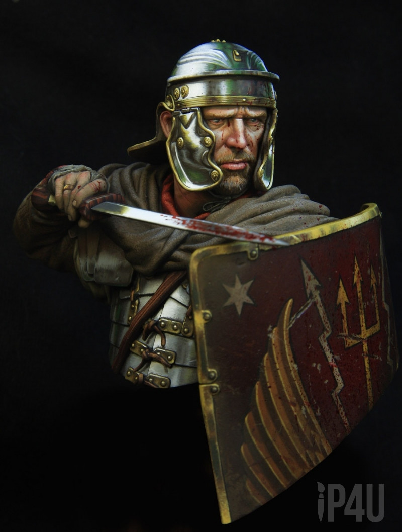 Roman Legionairre 1/10 от Young Miniatures, боксарт image 1