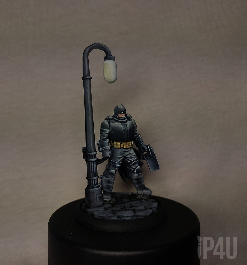 The Dark Knight Returns Miniature image 2