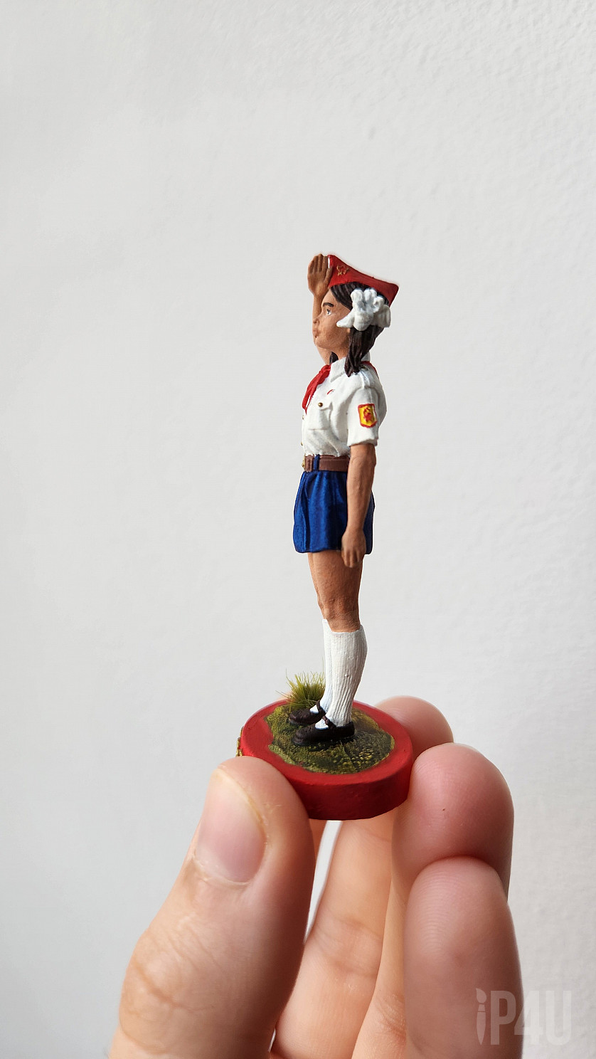 Пионеры, олово image 4