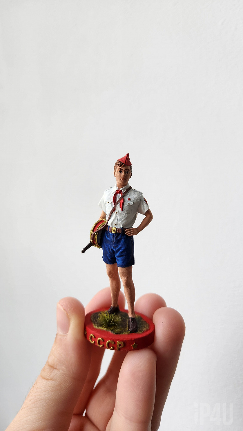 Пионеры, олово image 1