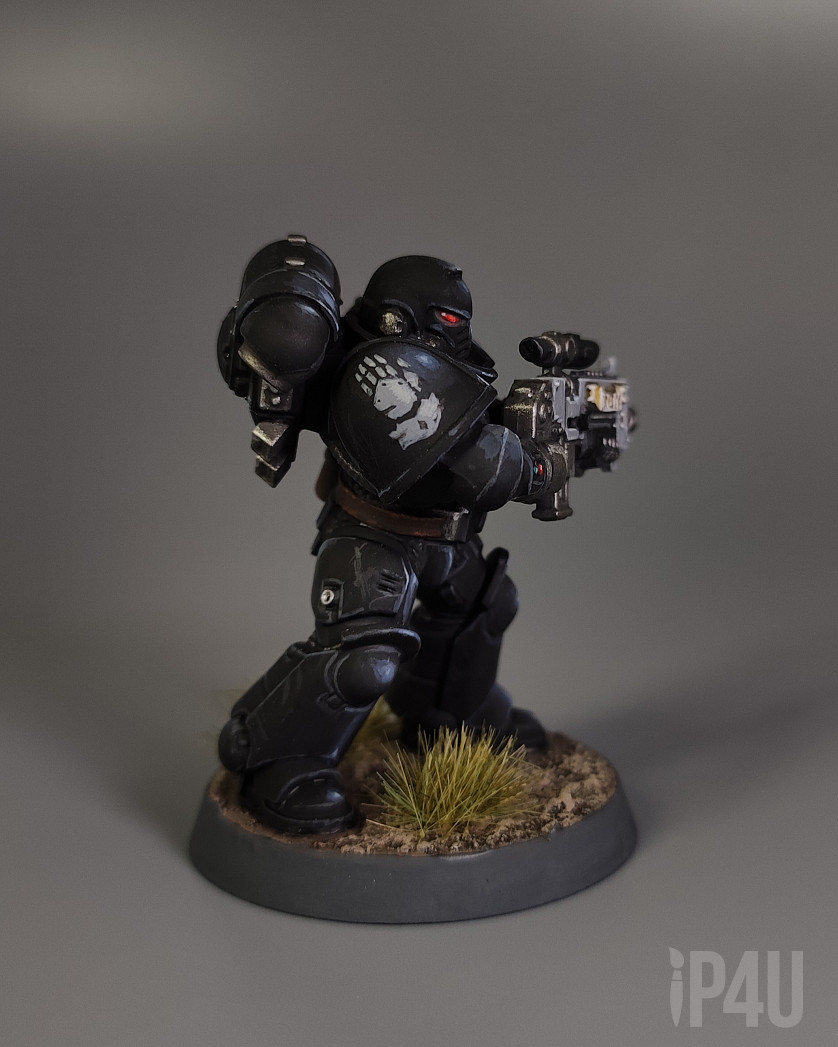 Iron Hands image 7