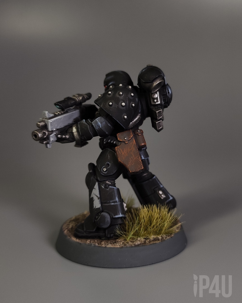 Iron Hands image 4