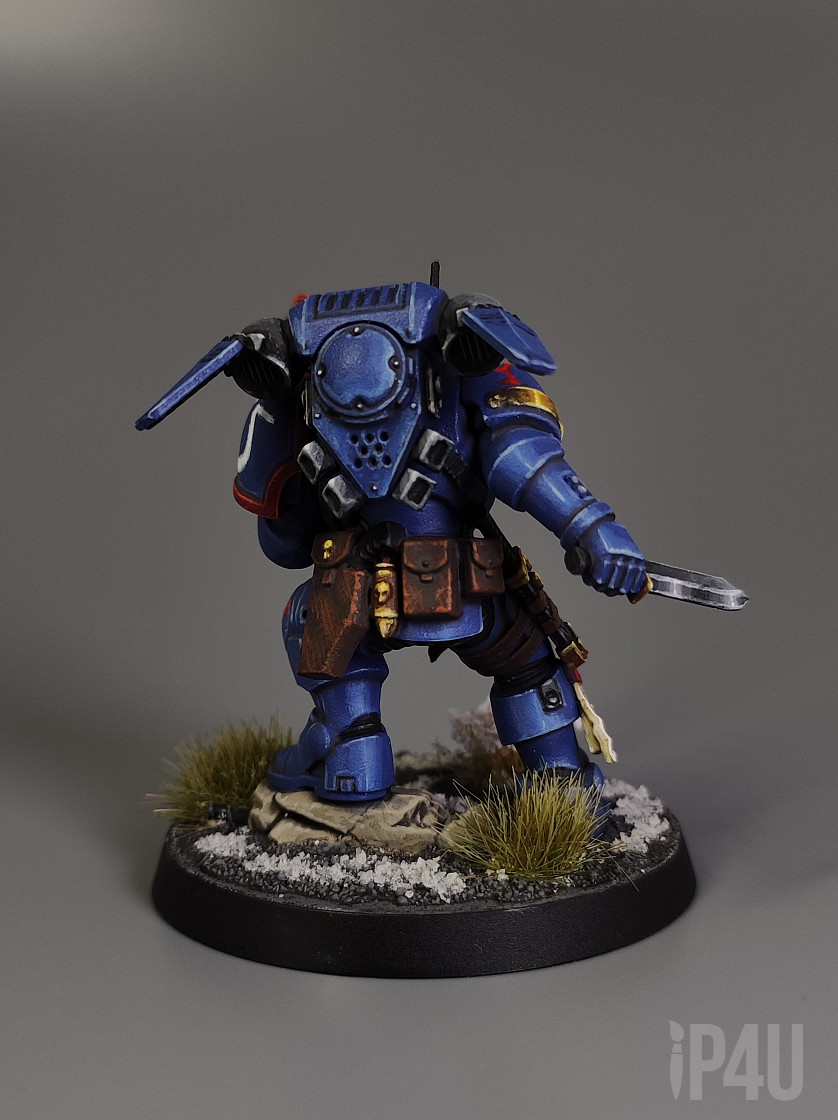 Лейтенант Ультрамаринов в фобос броне image 6