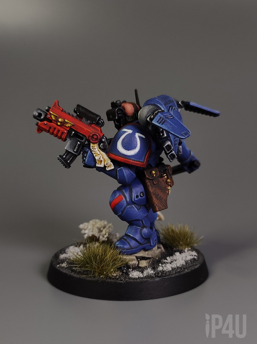 Лейтенант Ультрамаринов в фобос броне image 4