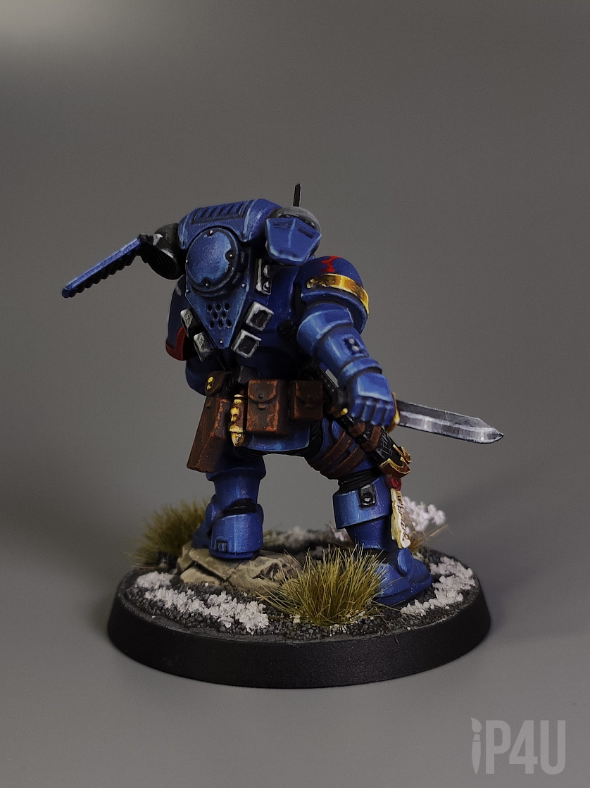 Лейтенант Ультрамаринов в фобос броне image 7