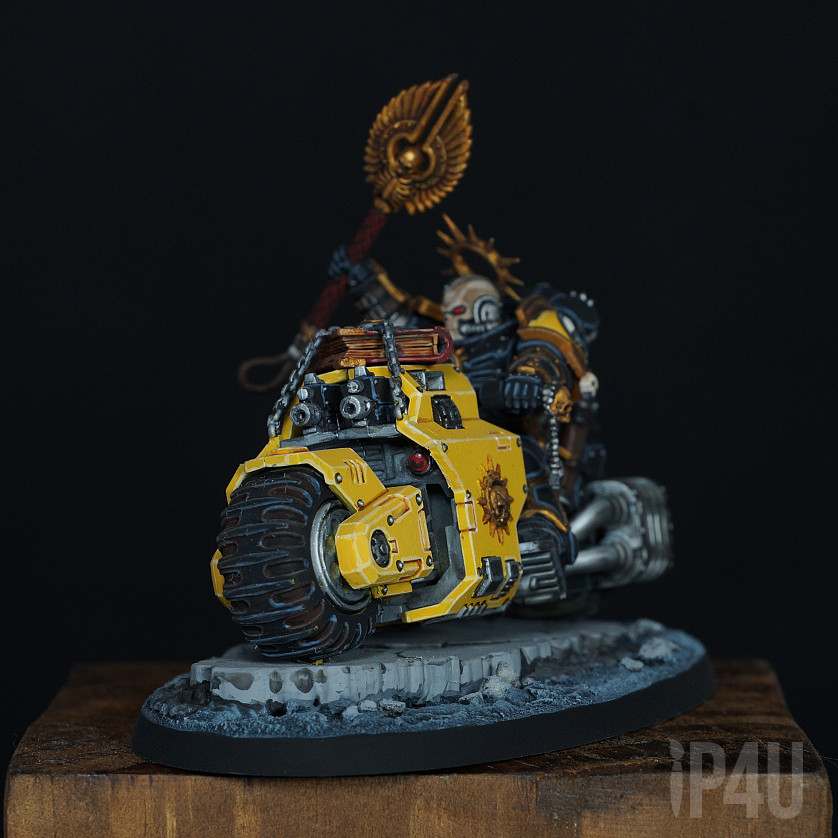 Space Marines Primaris Chaplain on Bike image 7