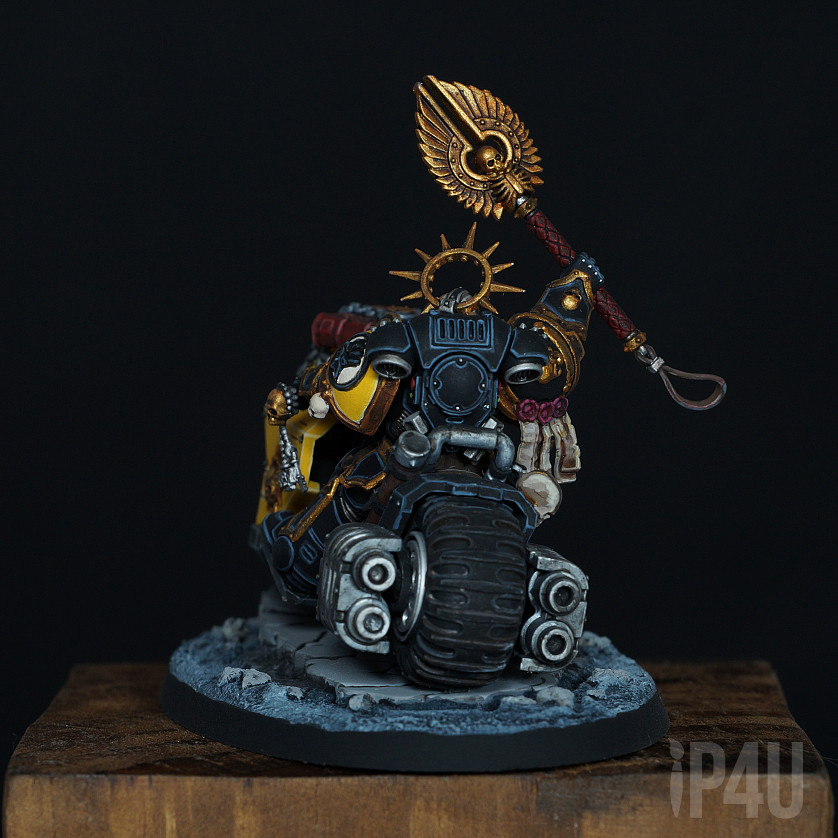 Space Marines Primaris Chaplain on Bike image 4