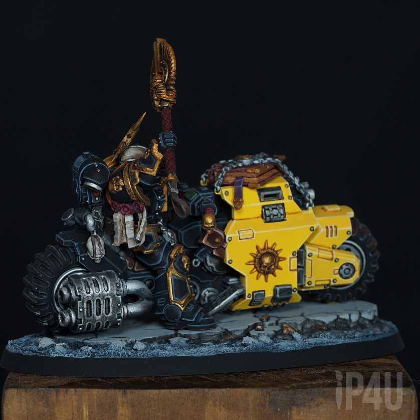 Space Marines Primaris Chaplain on Bike image 2